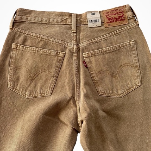 Levi's Women's 501 Original Jeans - Picture 8 of 10